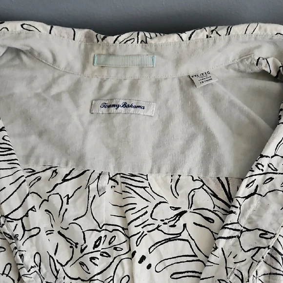 Tommy Bahama Monochrome Floral Button-Down Shirt - Picture 13 of 13